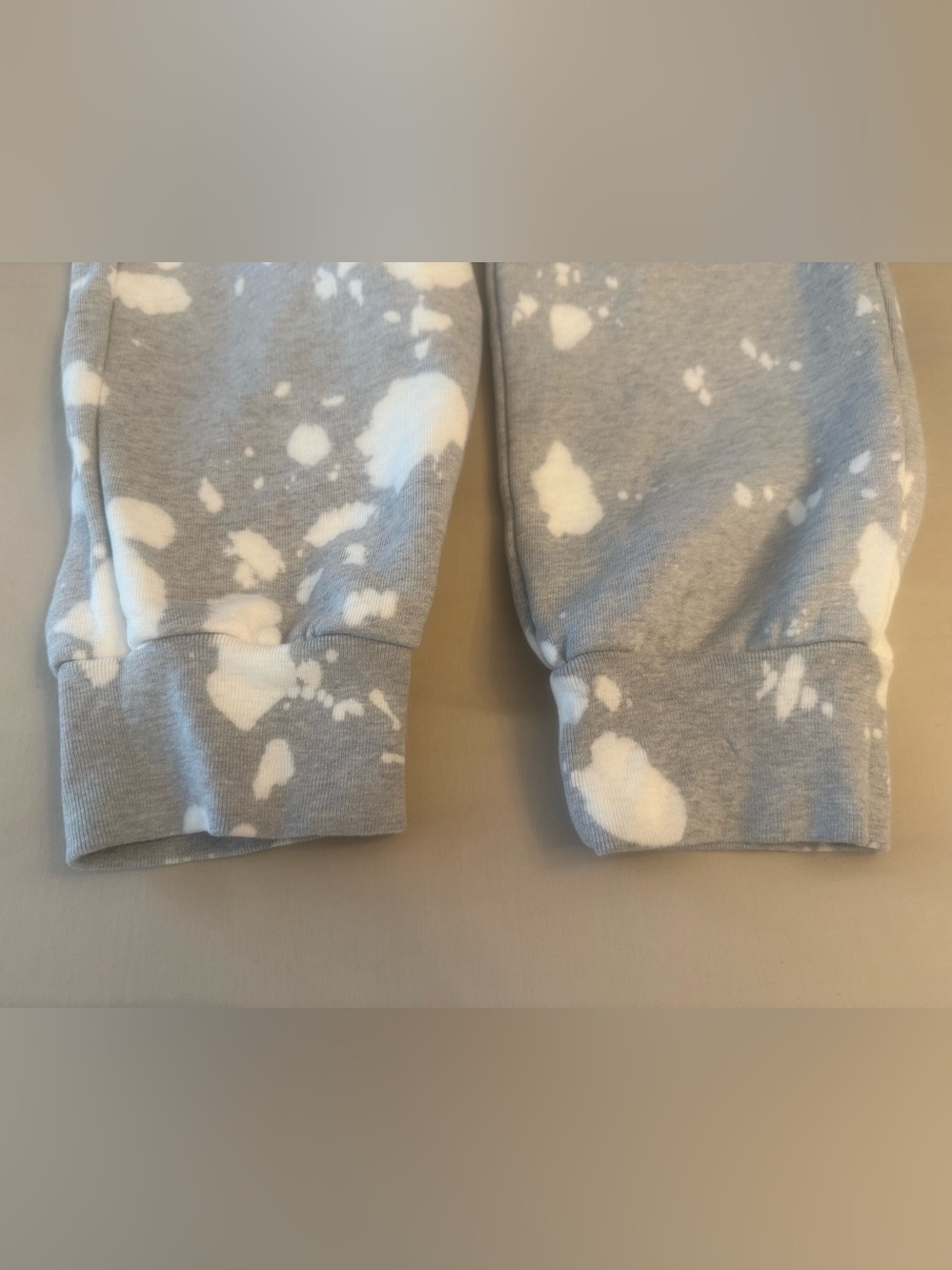 FRAME Easy Bleach Splatter Joggers Casual Sweatpants Cuffed Ankle NWOT Size M - Picture 13 of 16